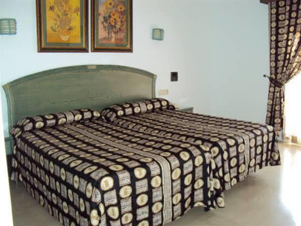Hostal Manolo غاروشا المظهر الخارجي الصورة